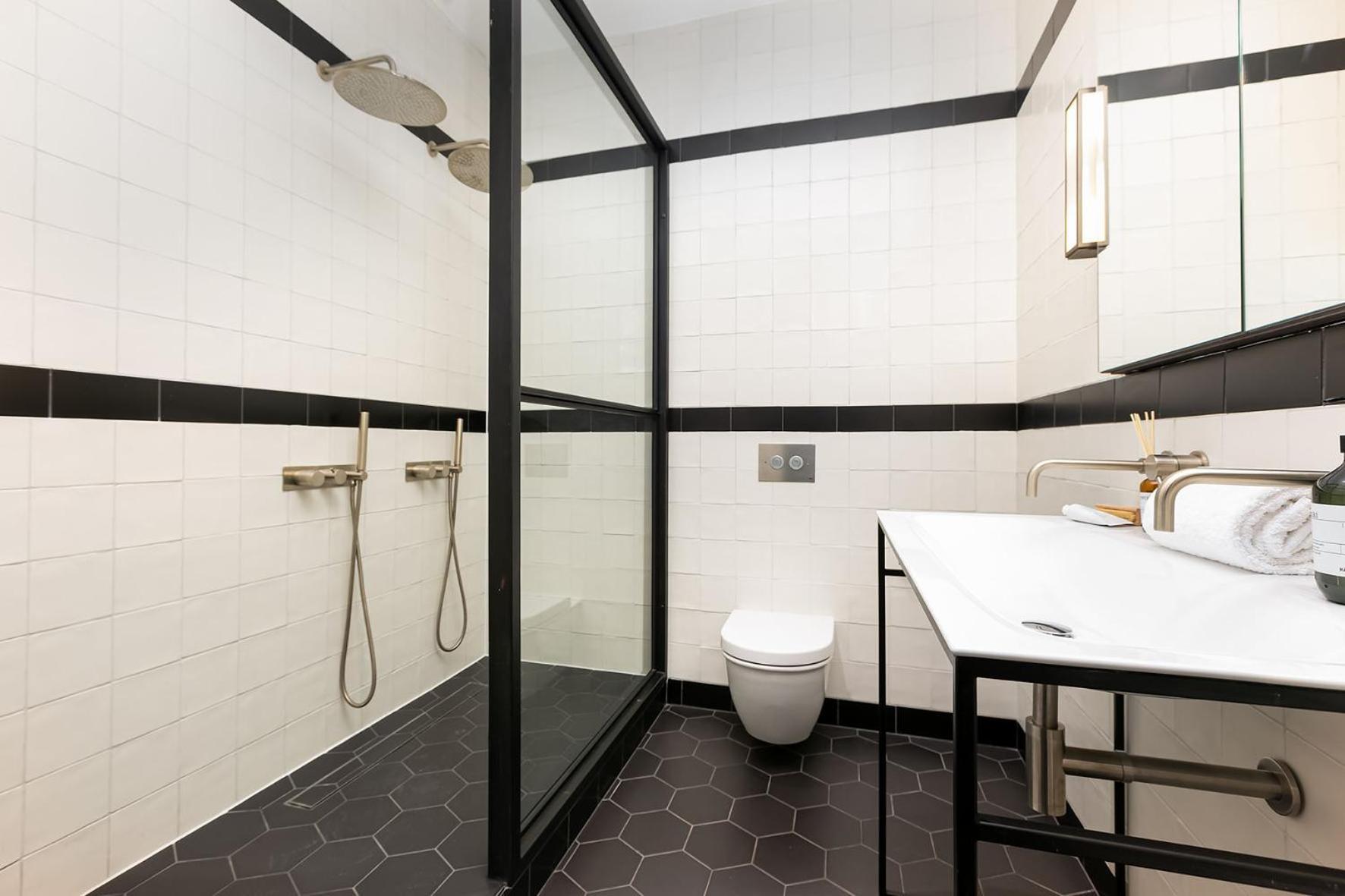 Shh! Oxford St Dream-Come-True Fam Design Hot Spot London Ngoại thất bức ảnh
